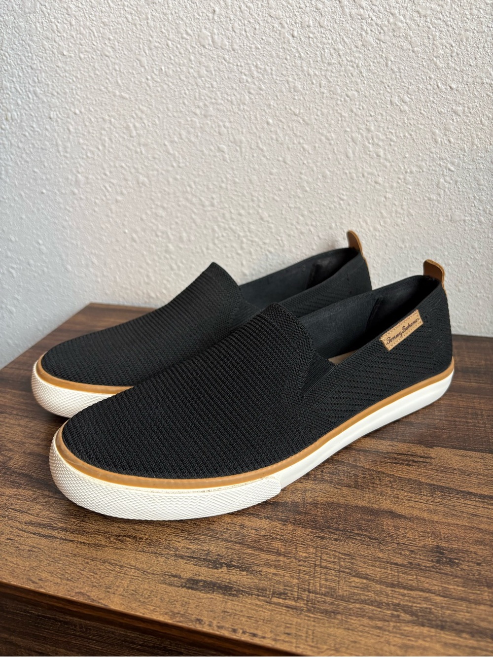 Tommy Bahama Women’s Black Knit Slip On Shoes